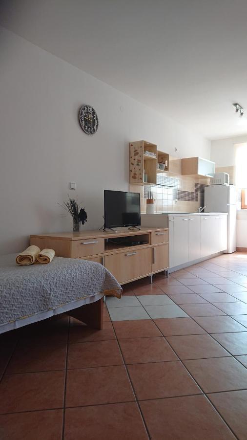 Apartment Boris Cres Kültér fotó